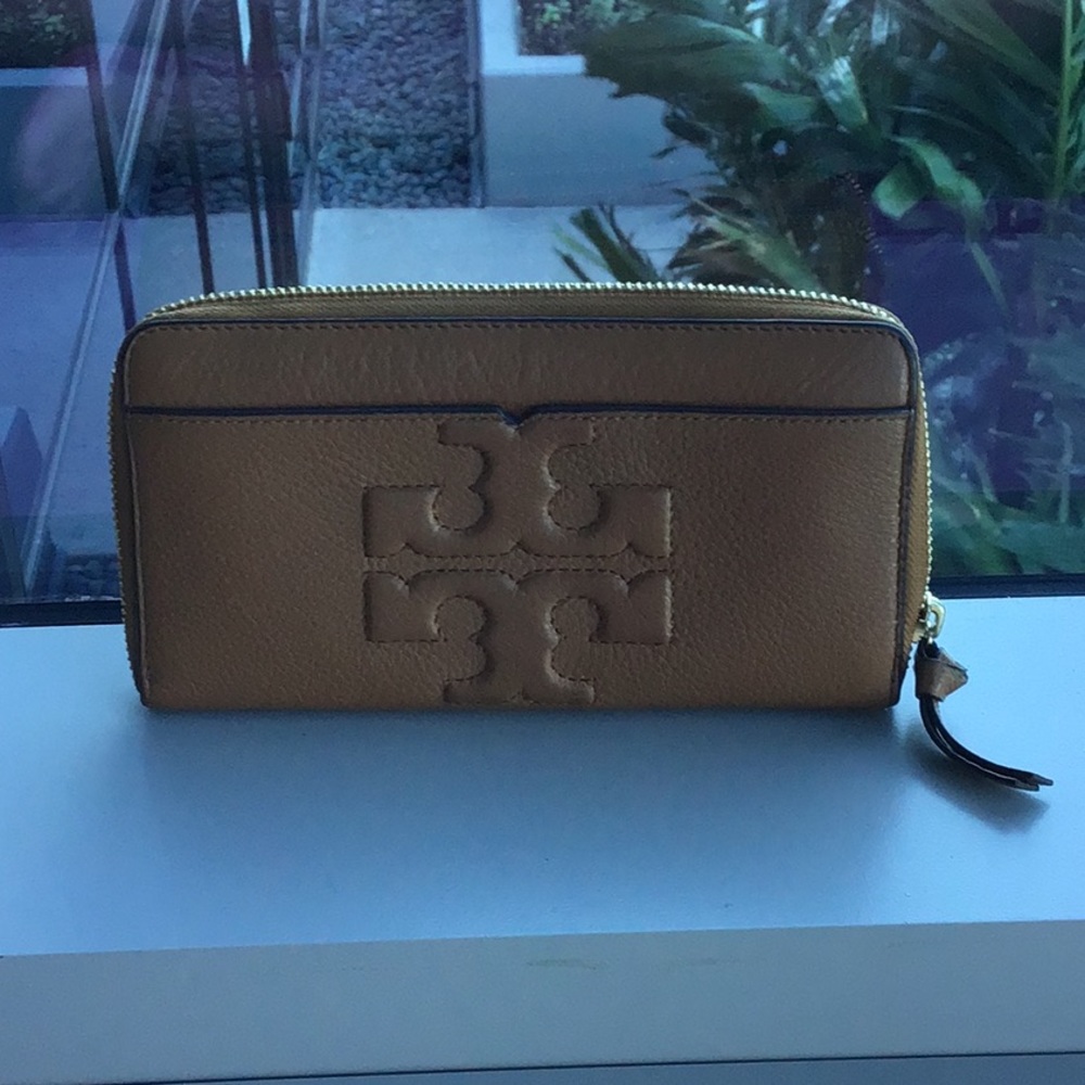 Tory Burch Wallet